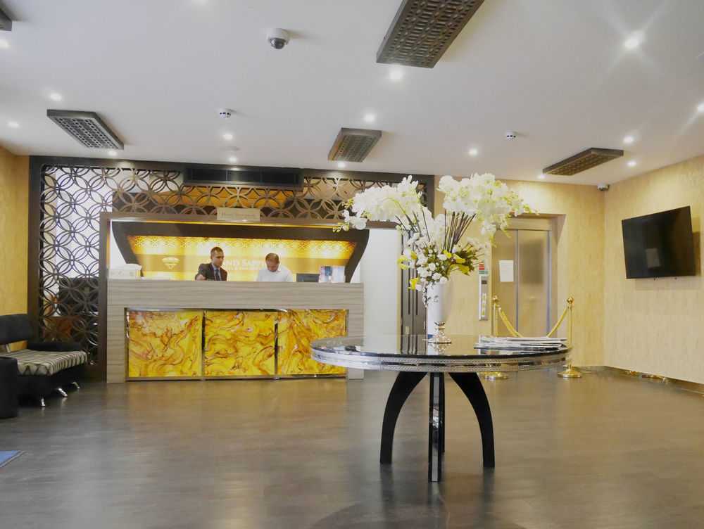 קרוידון Grand Sapphire Hotel & Banqueting מראה חיצוני תמונה