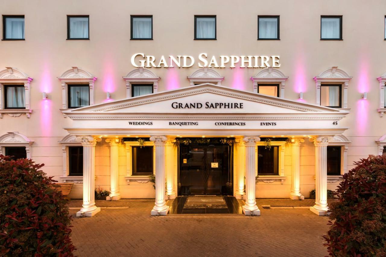 קרוידון Grand Sapphire Hotel & Banqueting מראה חיצוני תמונה
