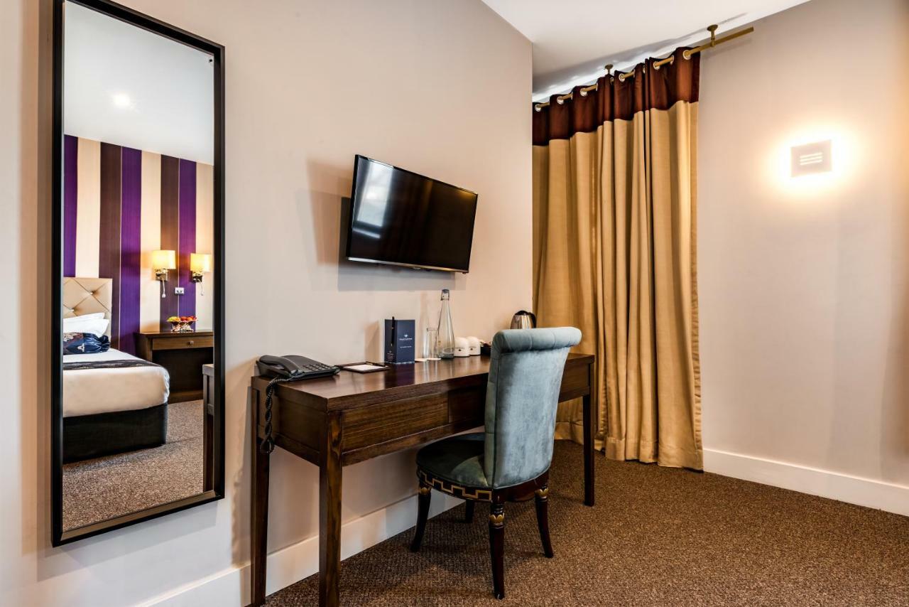 קרוידון Grand Sapphire Hotel & Banqueting מראה חיצוני תמונה