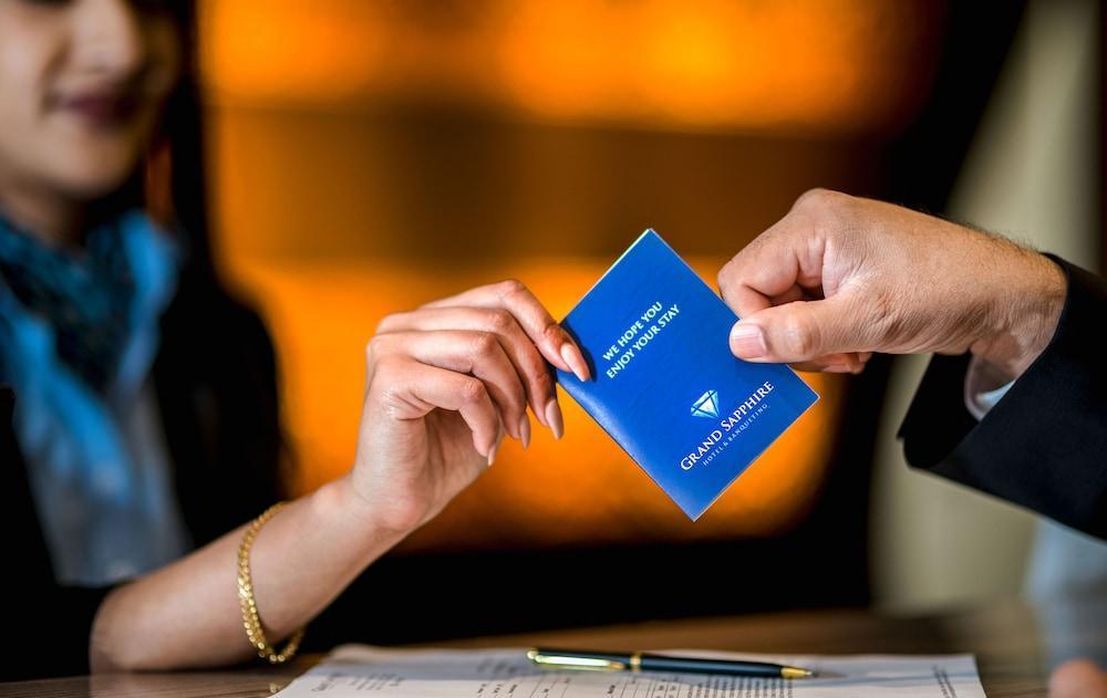 קרוידון Grand Sapphire Hotel & Banqueting מראה חיצוני תמונה